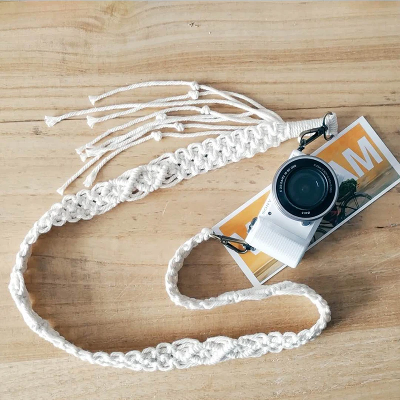 

Bohemian Macrame Hand-woven Tapestry Wall Hanging Camera Strap Retro Literary Simple Connection Buckle SLR Shoulder Strap