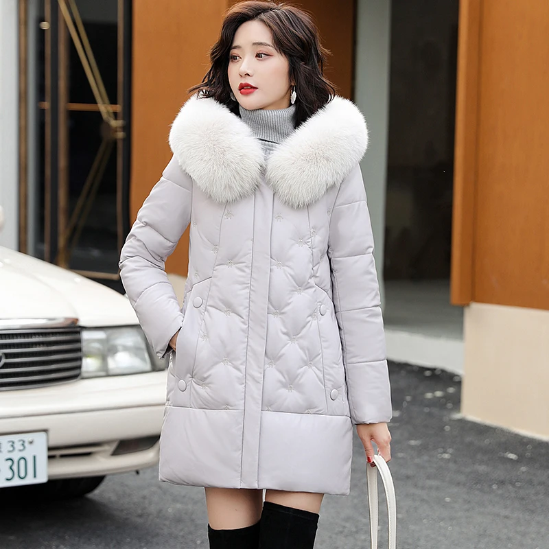 New Women Medium Sheepskin Down Coat Autumn Winter Fashion Fox Fur Collar Embroidery Thick Warm Slim Sheep Leather Down Jacket