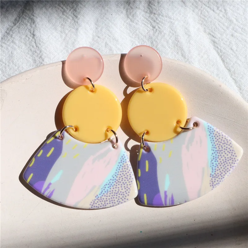 

New Style Ear Stud Geometric Painted Round Celebrity Inspired Korean Hot Cool Trendy Earrings Female Fashion Jewelry 2020
