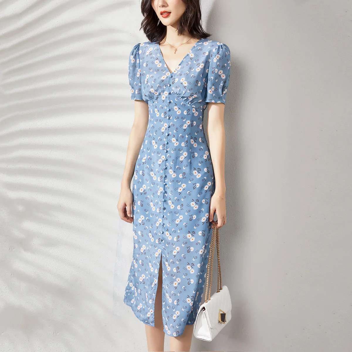 

Long skirt silk dress women's new style slim waist tea skirt temperament V-neck spring