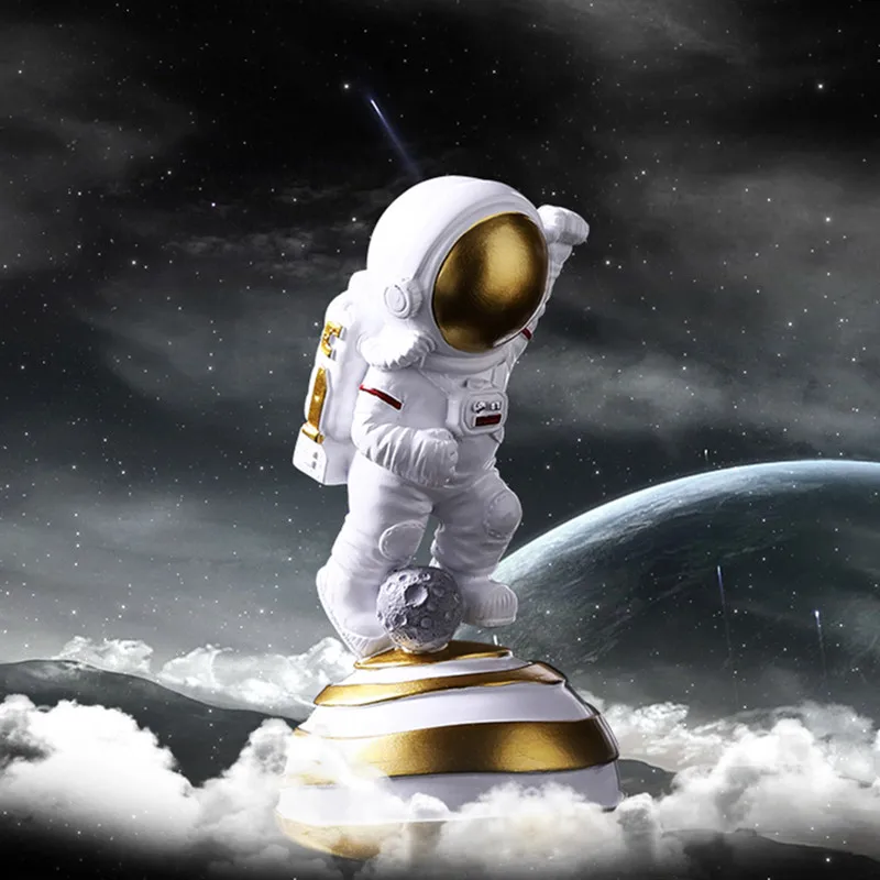 

2020 New Style Nordic Decoration Figurine Cute Celestial Body Astronaut Resin Art&Craft Sculpture Home Decor Accessories X5441