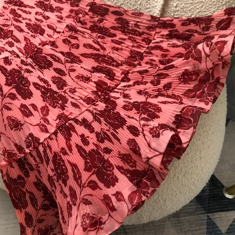 

2021 Spring Summer Fashion Hot Sale Little Floral Print V-neck Ruffles Sleeveless Ladies Elegant Sweet Mini Dresses