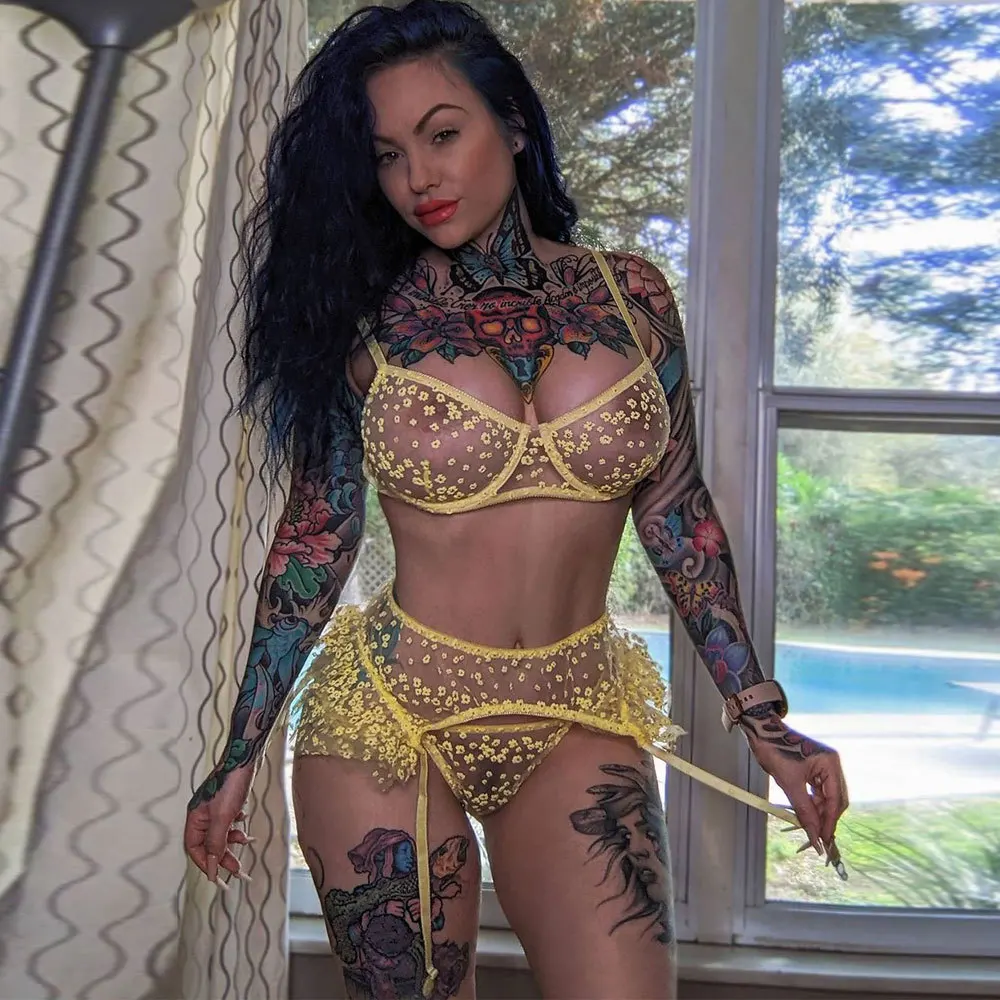 

Комплект кружевного женского нижнего белья из бюстгальтера и трусиков, 3 шт.