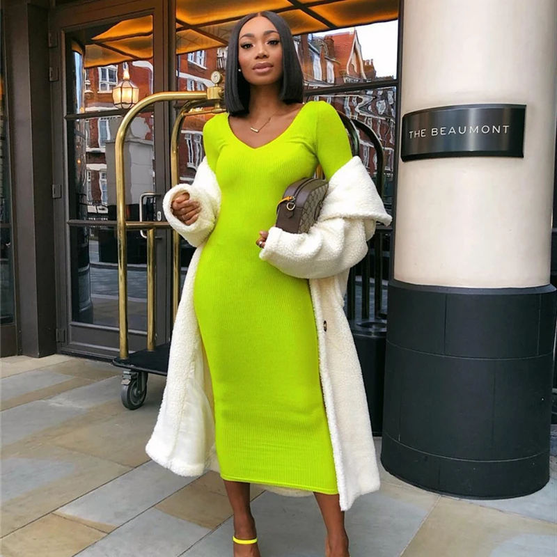 Женское Хлопковое платье макси Colysmo элегантное облегающее с v образным вырезом