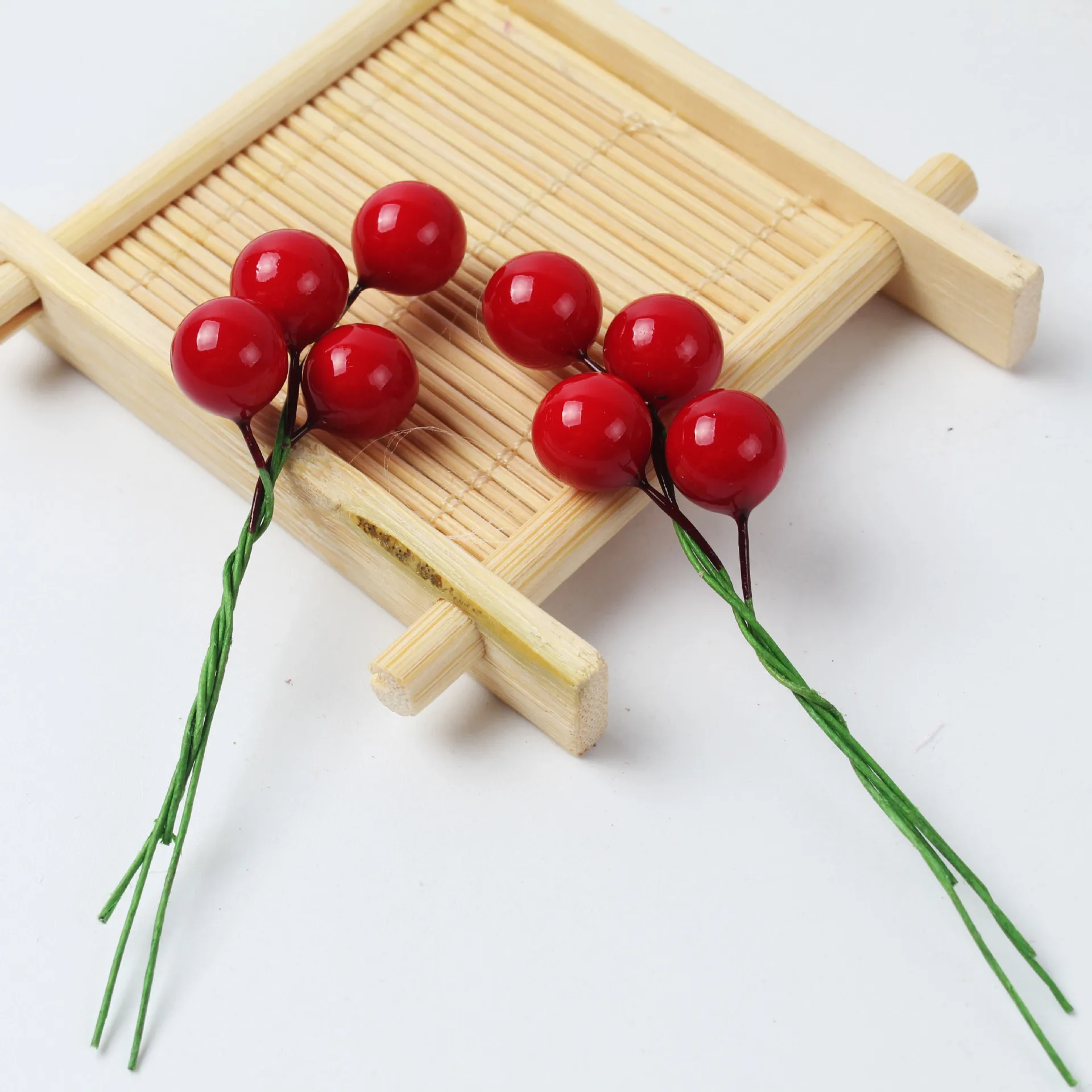 100 шт./упак. Искусственный Пена Красный Холли Берри Рождественский сделай сам для