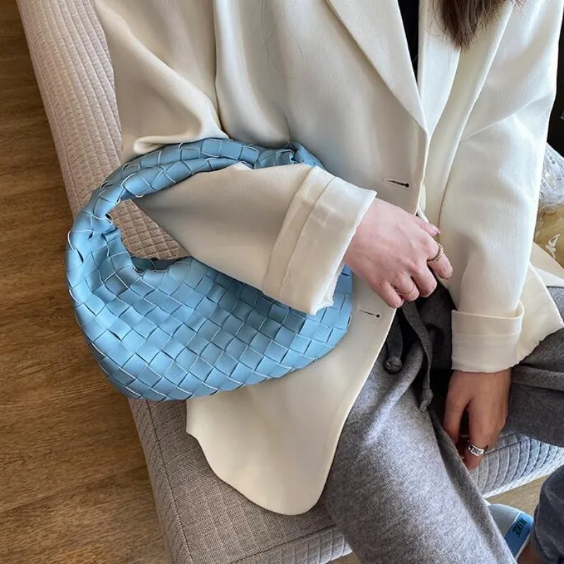 

Luxury Brand Designer Women High Quality Cow Leather Hobos Bag Elegant Ladies Knot Weave Party Packing Handbag Colors Totes Bags