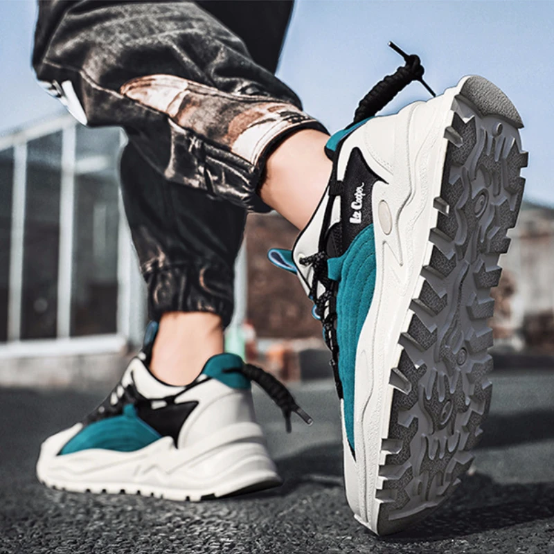 

Fashionable Men's Shoes Sneakers Comfortable and Breathable Sports and Leisure Personalized Design