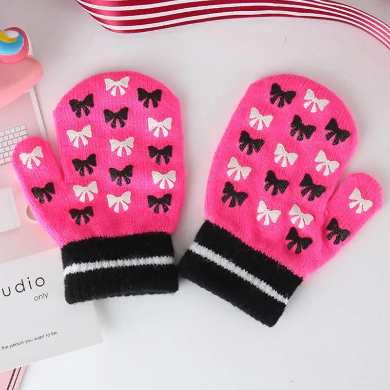 rose red Wecute/Детские Зимние теплые однослойные перчатки с защитой от царапин, варежки для малышей 0-4 лет, Детские теплые перчатки с рисунком - Цвет: rose red