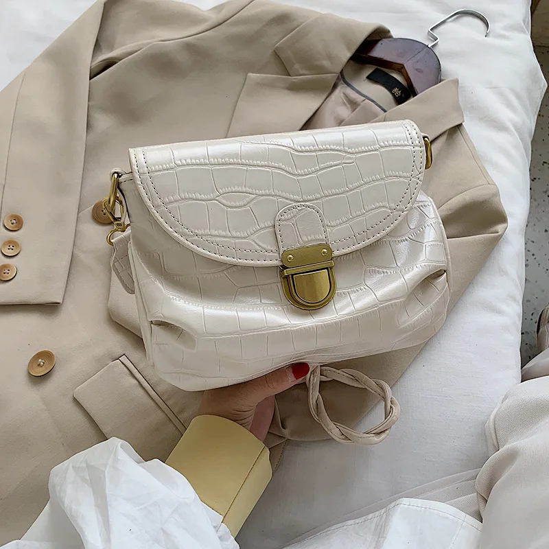 

Fashion Women's Bag Patent Hasp Small Square Bag Girl Messenger Shoulder Bag Solid Color Female Vintage Cute Bag