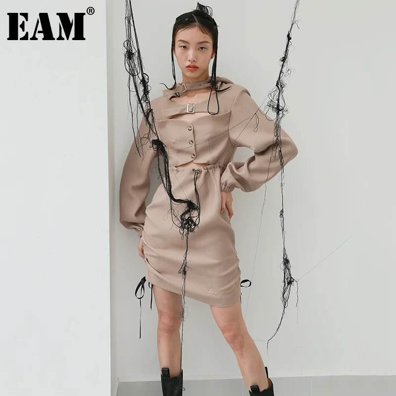 

[EAM] Women Camel Hollow Out Drawstring Wrinkled Dress New Hooded Long Sleeve Loose Fit Fashion Tide Spring Autumn 2022 1DD2404