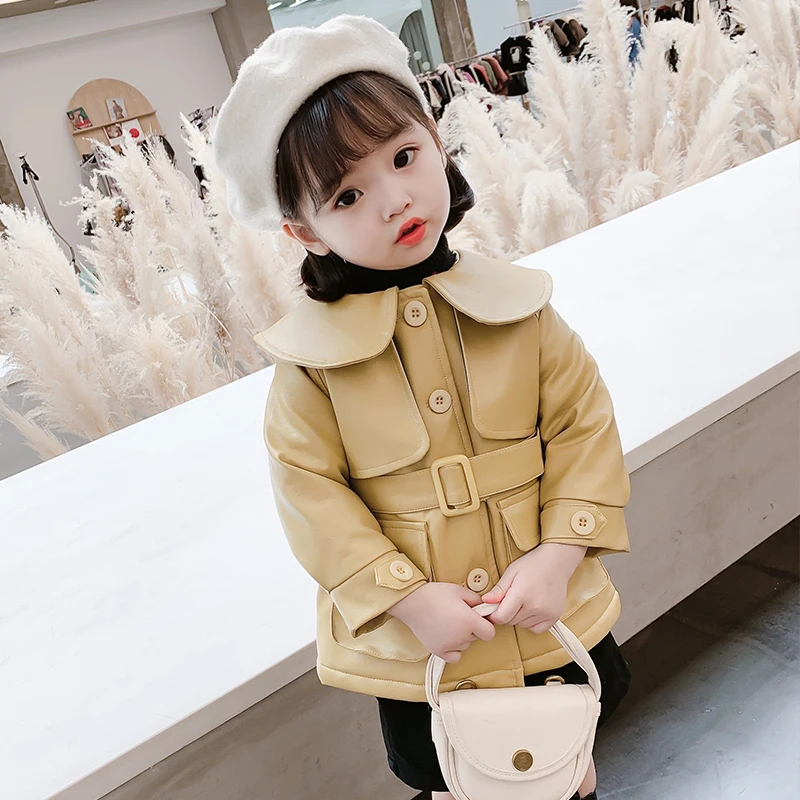 

Baby girls' winter jacket Short plush lining thick leather jacket 1-7 year Big pocket belt Doll collar baby girl winter jacket