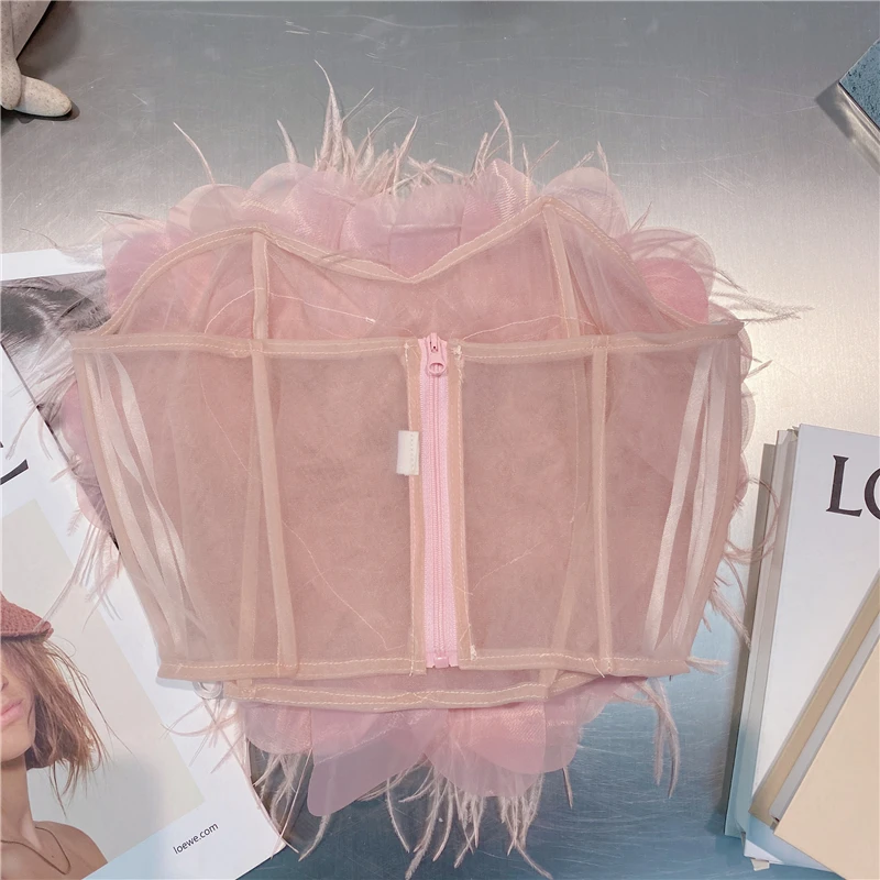 

2021 Summer New Women Sweet Lovely 3D Flowers Camisole Fairy Petals Feather Tube Top Party Cropped Top Wrap Chest Outer Wear