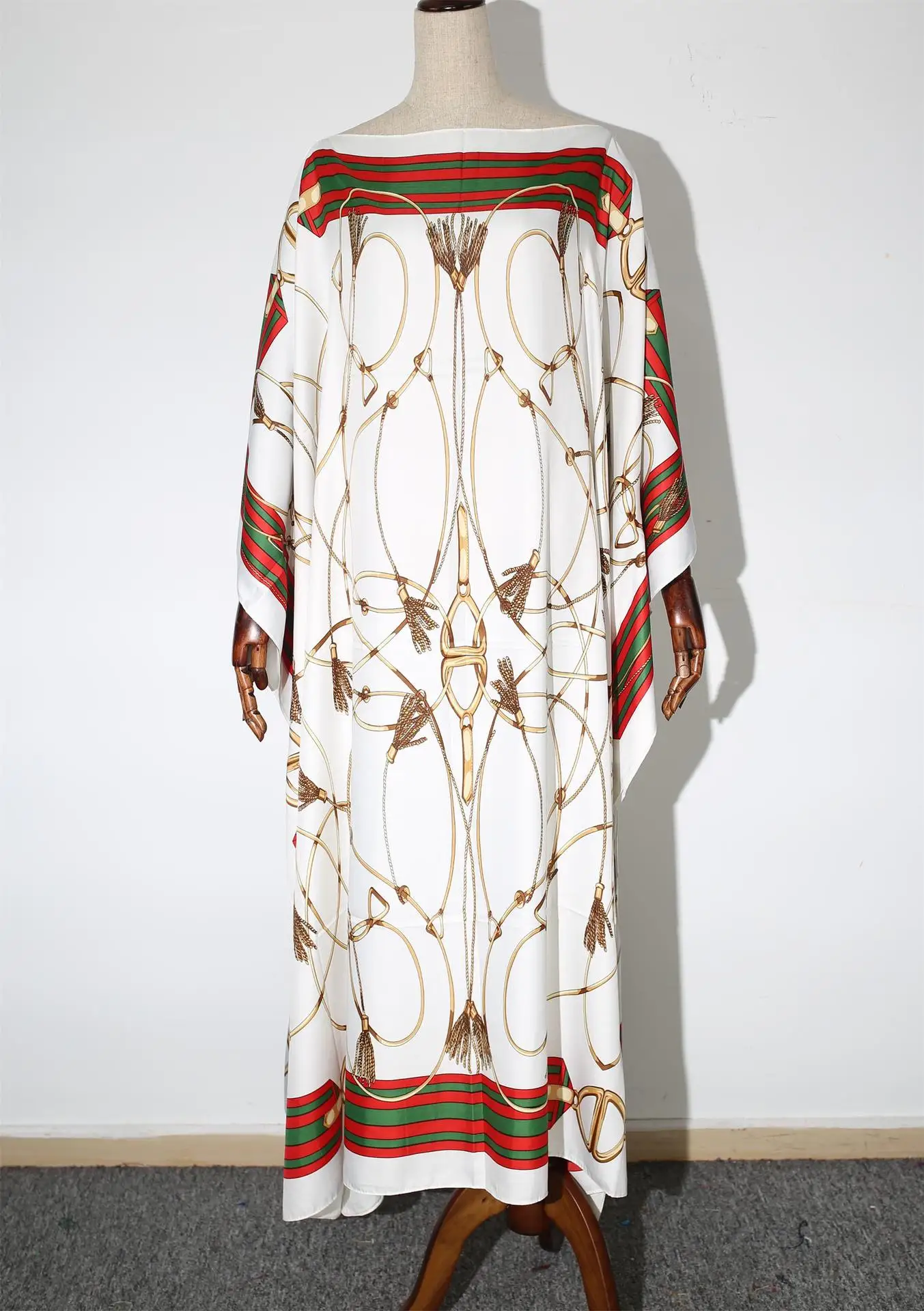 Африканские платья для женщин 2020 Популярные атласные шелковые летние женские в