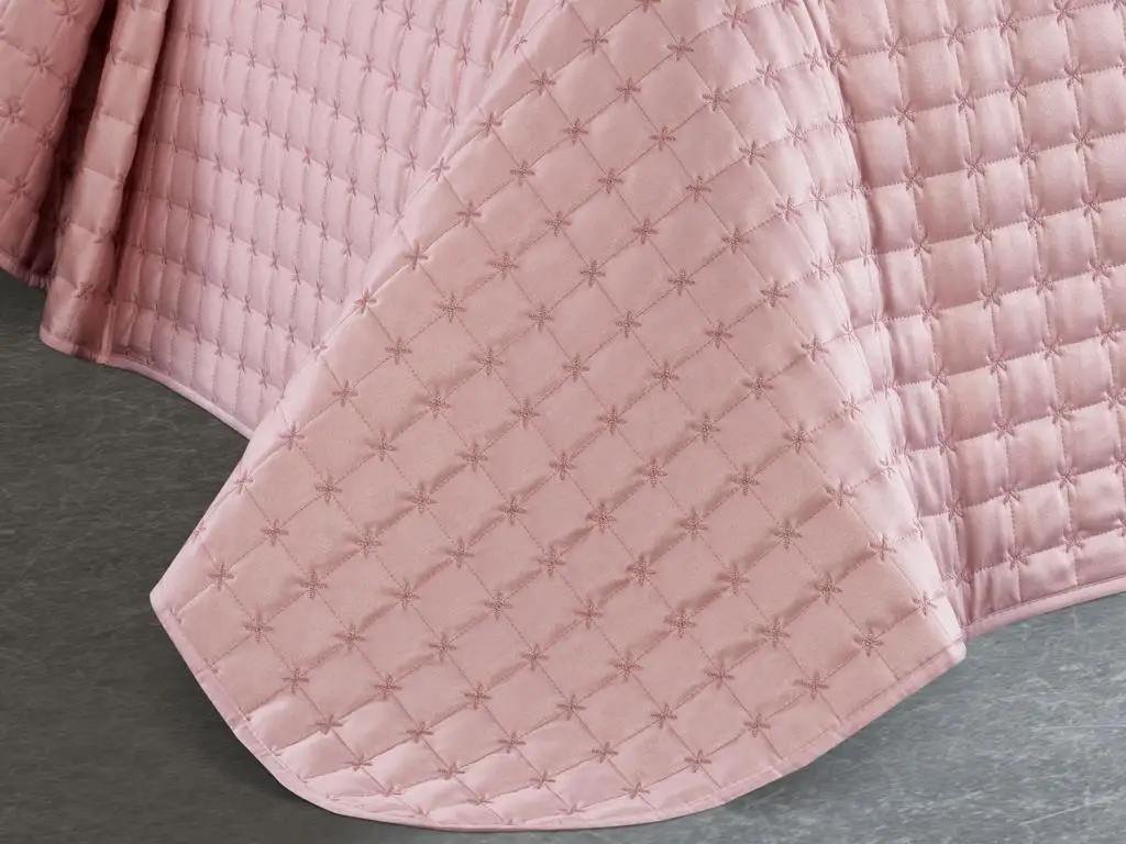 

Star Double Personality Quilted Bed Cover Powder