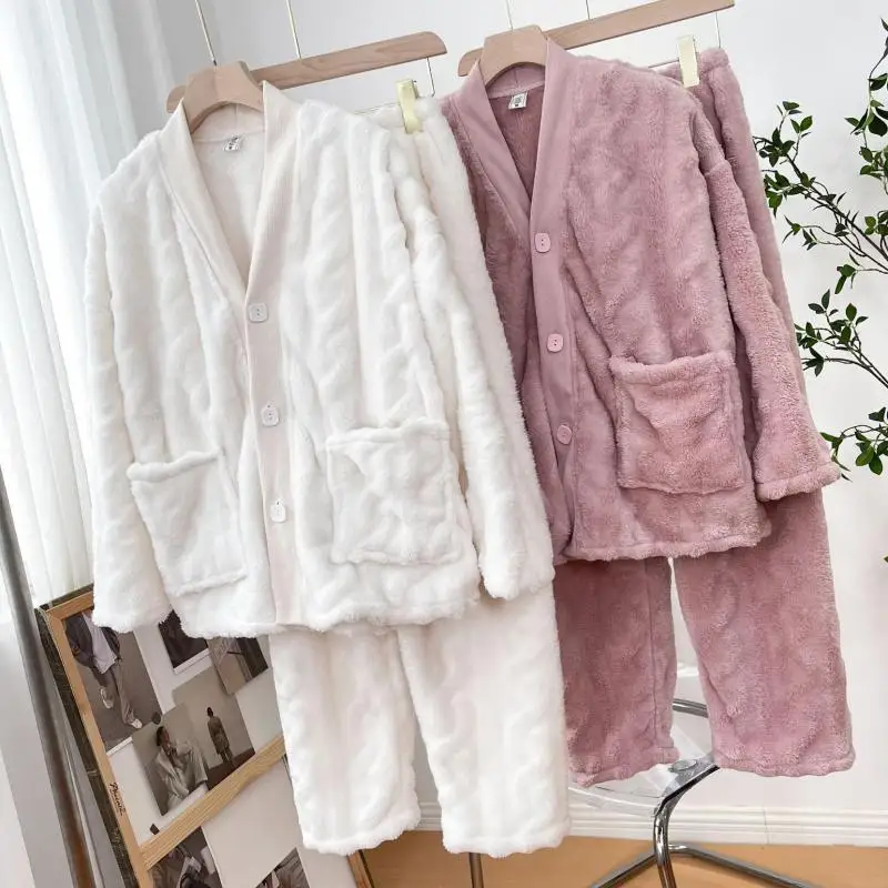 

Winter New Women Pajamas Set Warm Flannel 2PCS Sleepwear Long Sleeve Shirt&Pants Coral Fleece Pijamas Suit V-neck Sleep Set