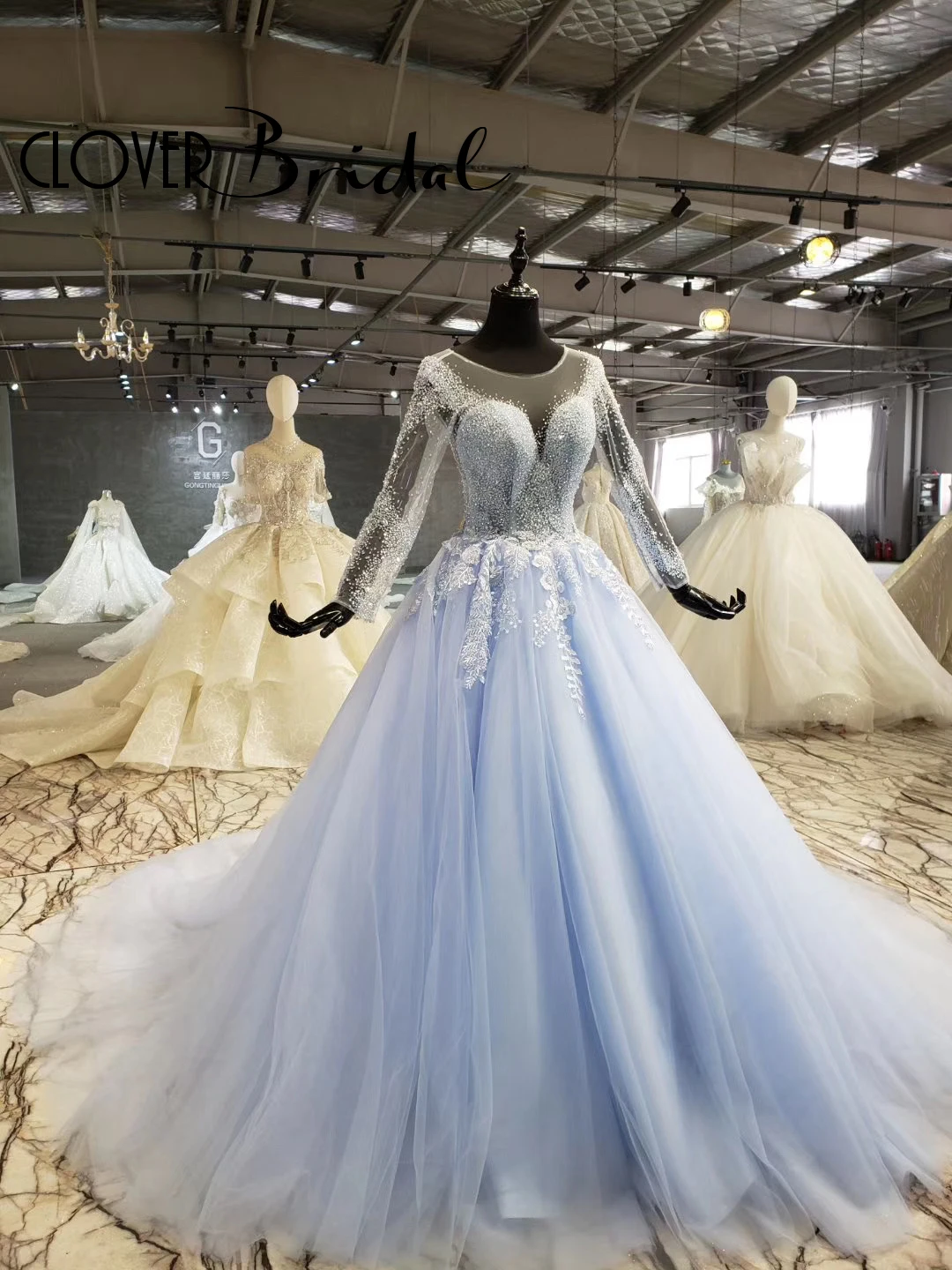 

Женское платье с жемчужинами CloverBridal, голубое свадебное платье с длинными рукавами и вырезом «иллюзия», со шлейфом 50 см, со стразами, с вырезо...