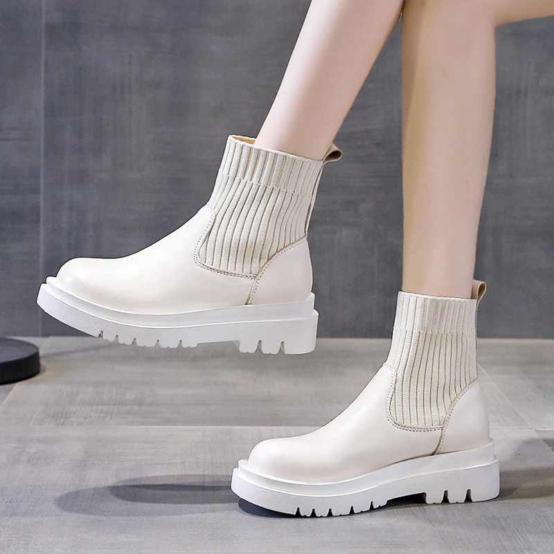 

2022 New Chunky Boots Fashion Platform Women Ankle Female Sole Pouch Ankle Botas Mujer Round Toe Slip-On Botas Altas Mujer shoes