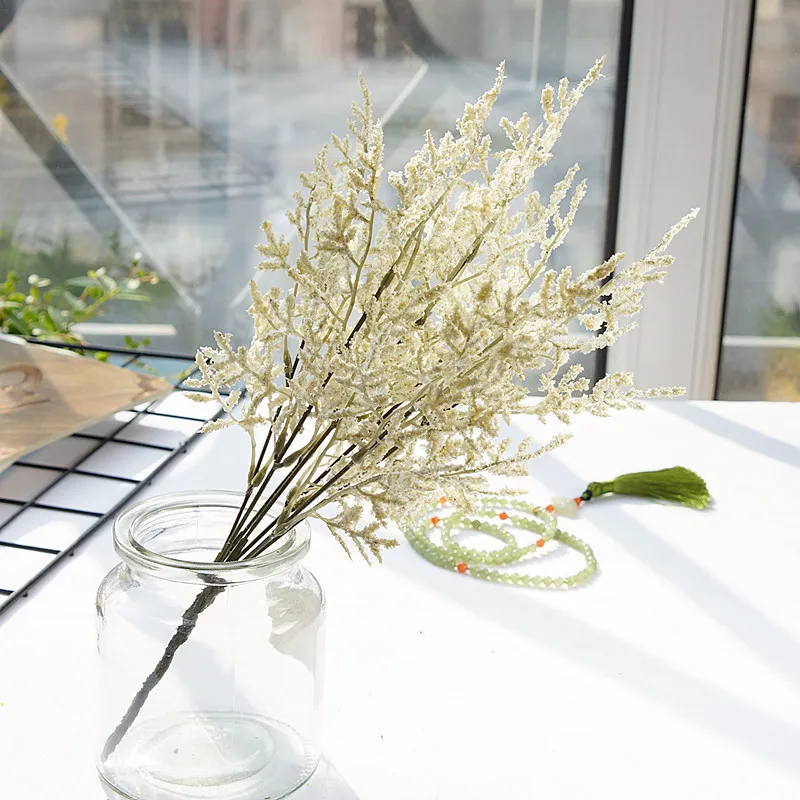 Цветочная композиция пенопластовая трава небольшой букет для домашнего декора