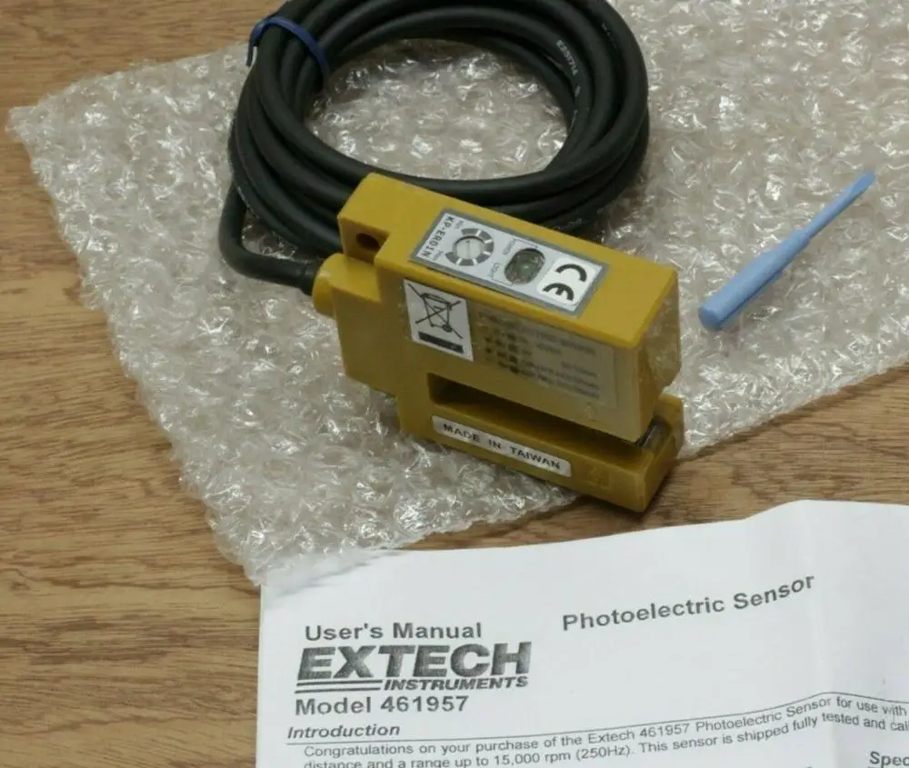 

KP-ER-01N KFPS Photoelectric Sensor 10-30VDC 100mA, NPN, 1NO/1NC