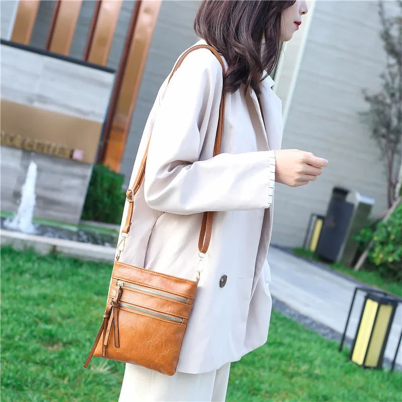 

Shoulder Luxury Bag Luis Vuiton Woman Vintage Bag College Style Female Shoulder Bag Women Purses Shoulder Bags DF50BA