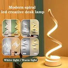 Современная светодиодсветодиодный настольная лампа, прикроватный акриловый Железный изогнутый светильник на спирали для дома, гостиной, спальни, декоративный ночсветильник с европейской вилкой