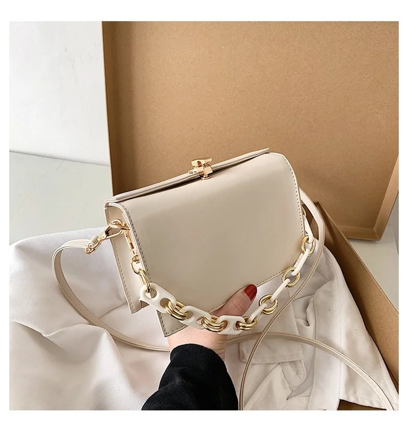 

2021 Summer New Fashion Ladies Chain Portable Small Square Bag Western Style One-shoulder Messenger Bag Texture Small Bag Female
