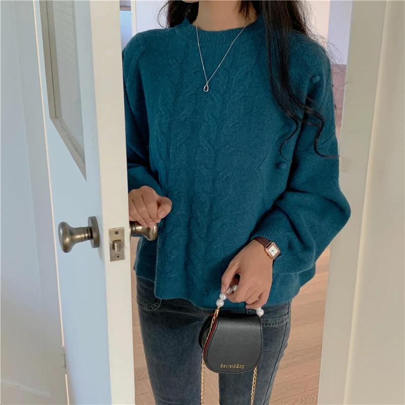 

New 2021 Autumn Winter Knitted Thick Sweater Women Solid O-neck Long Sleeve Pullover Sweater Plus Size Tops