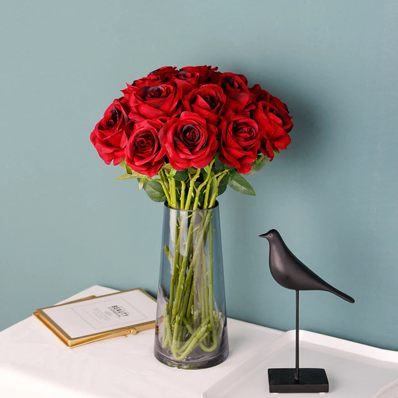 Erxiaobao Brand New Gradient Rose Artificial Flowers High Quality Fake Silk Wedding Flower for Home Living Room Decoration
