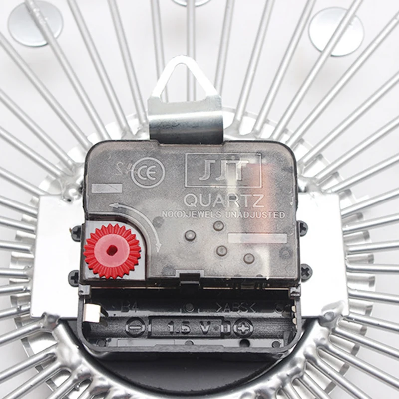 Часы настенные большие в современном стиле винтажные металлические с