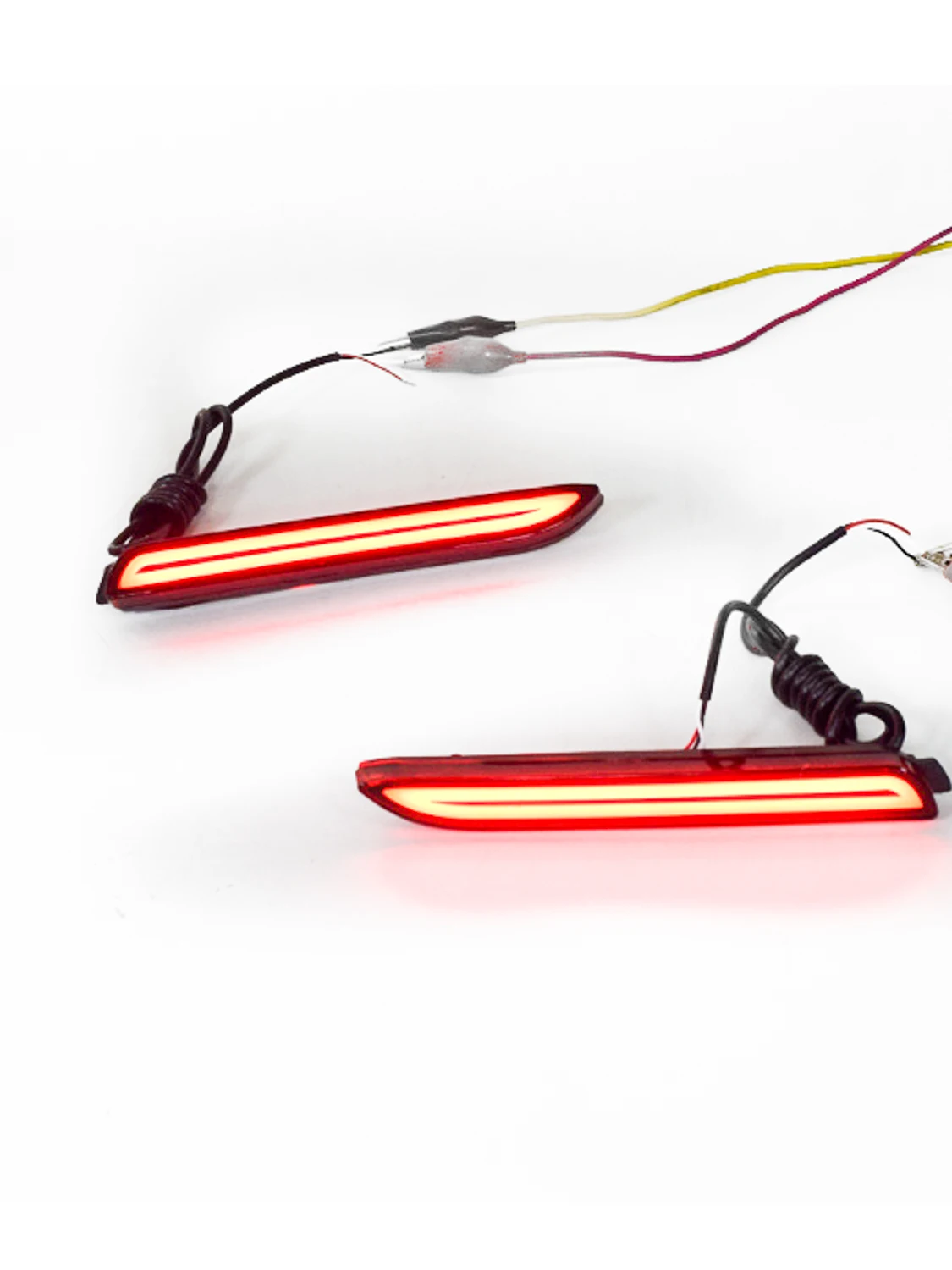 

LED Bumper Reflector Lights Tail Brake Rear Fog Lamps for Toyota Reiz,Camry,Verso,Sienna,Alphard Rear Pumper Light