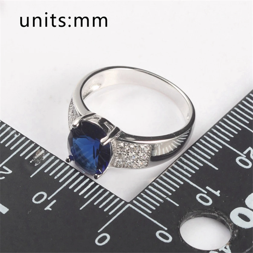 Женское кольцо из серебра 925 пробы с темно-синим фианитом | Украшения и аксессуары