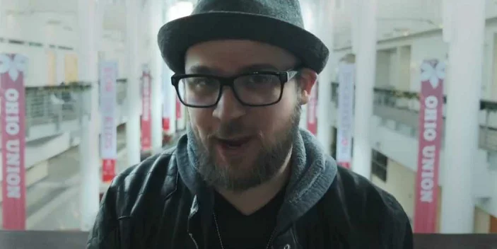 

Ripped & Relocated by Josh Janousky- Magic Tricks