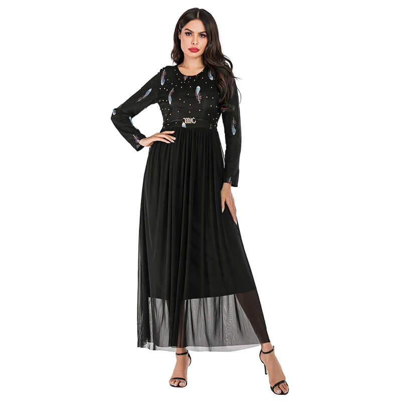 Элегантное мусульманское платье турецкое вышитое с длинными рукавами тонкое