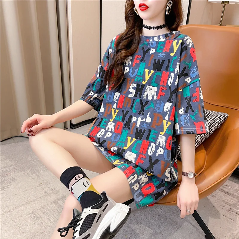 

Женские зимние ботильоны-Длина футболка с короткими рукавами и свободные 2021 новый летний корейский Стиль Ins Модная молодежная размера плюс ...