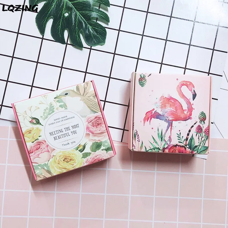 

50x Craft Paper Party Decor Packing Box Small Cardboard Jewelry Gift Boxes Flamingo/Flower Square Soap Kraft Box Carton Folding