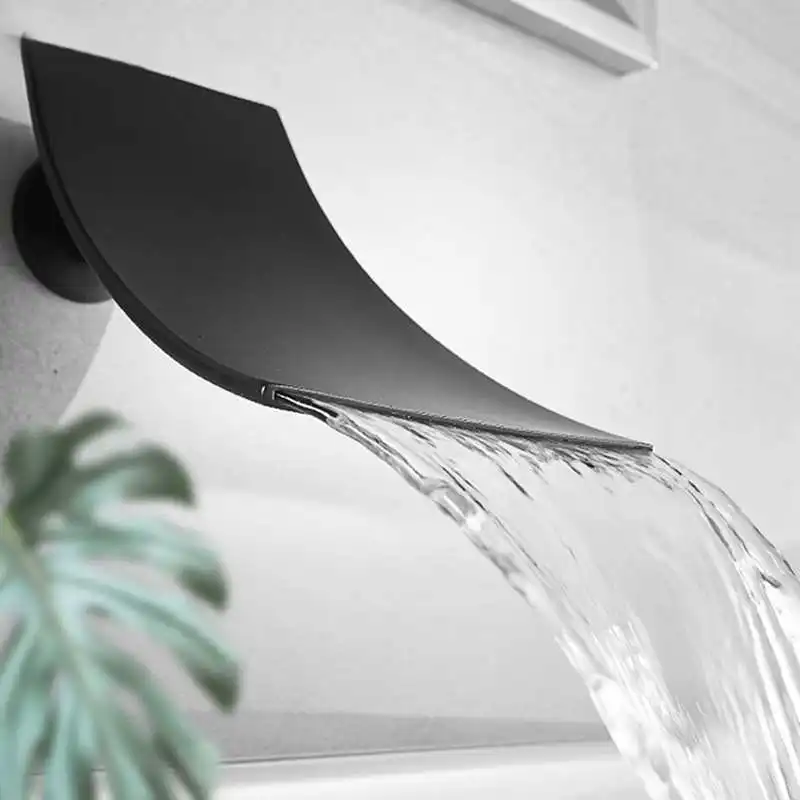 Смеситель для раковины Водопад качественный черный настенный кран из латуни