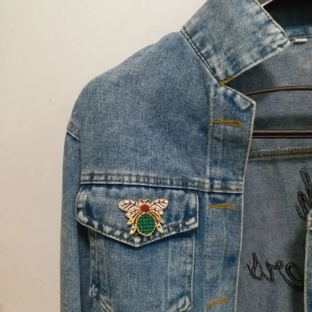 Модные железные нашивки для одежды с вышитыми надписями и аппликацией в виде