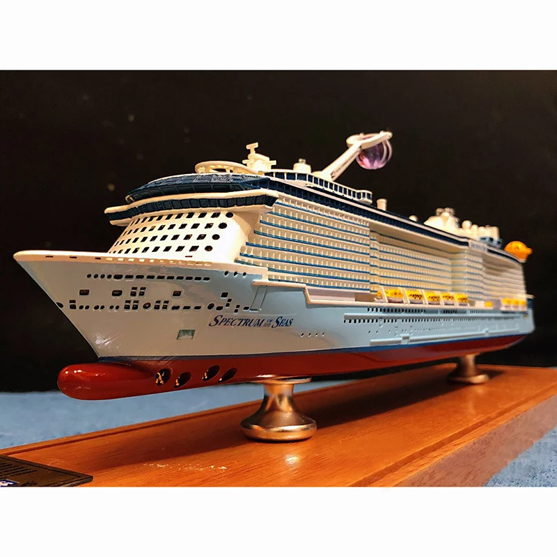 Роскошная модель круизного лайнера с изысканным украшением 40 см Φ 1: 900 Ocean