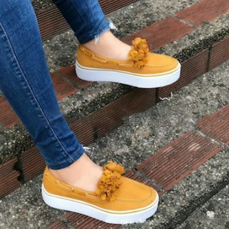 

2020 new spring Korean leisure Women's shoes with thick bottom muffin shoes, flat shoes and cloth shoes
