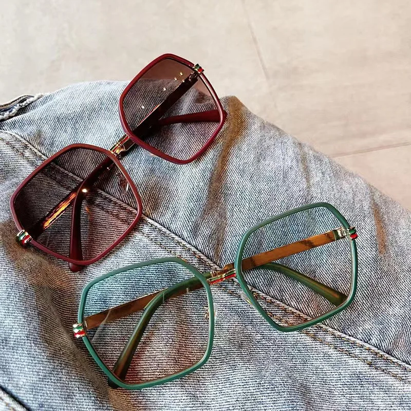 

Солнцезащитные очки унисекс, квадратные, с Окрашенной Металлической оправой