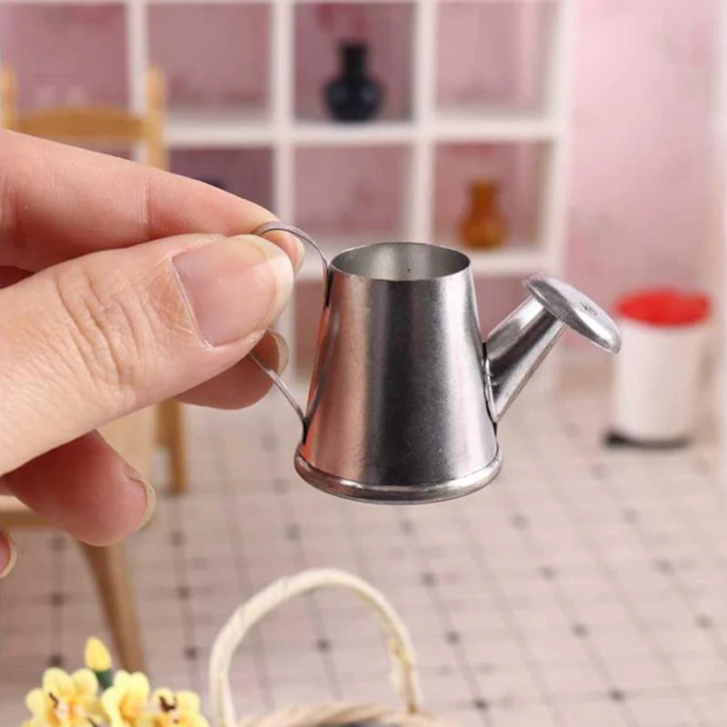 

1/12 Scale Dollhouse Miniatures Garden Scenery Kids Furniture Toys Watering Pot Dolls House Accessories