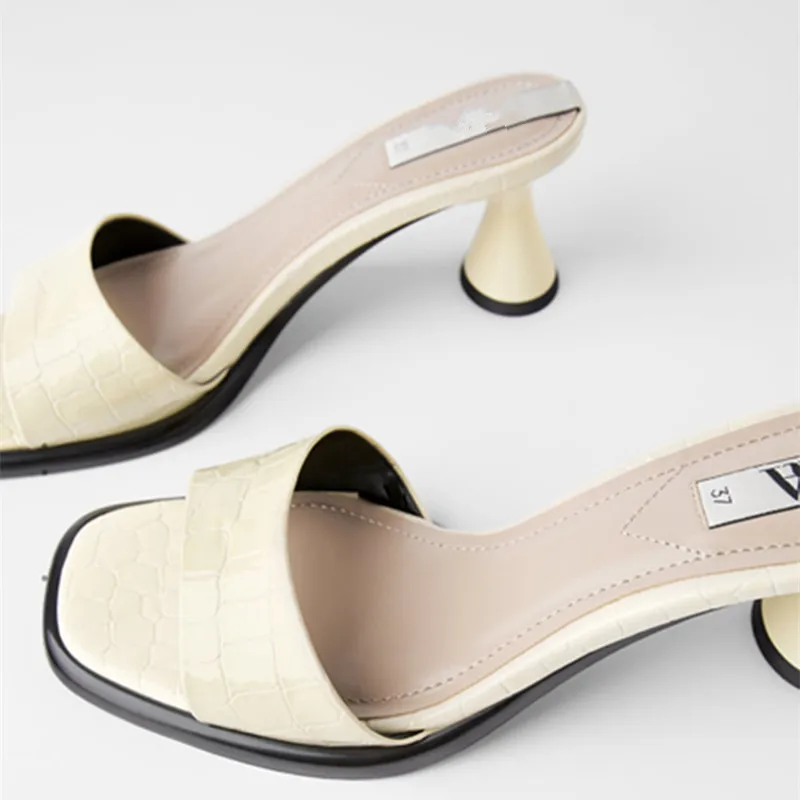 

Sandals Women 2021 Luxury Brand Summer Fashion Square Toe High Heel Design Sexy Printing Stiletto Muller Sandals And Slippers