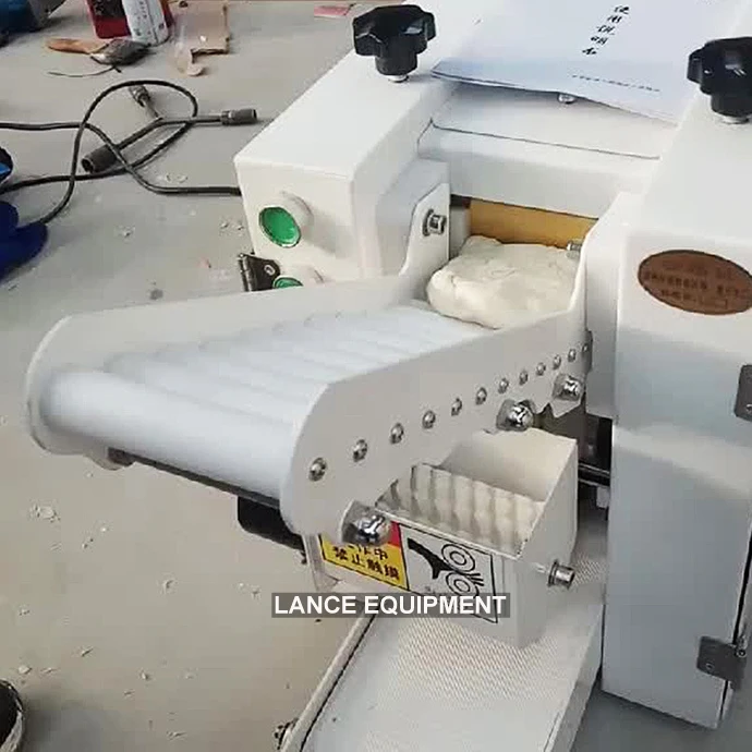 Коммерческая автоматическая машина для изготовления обёрток клецки/машина