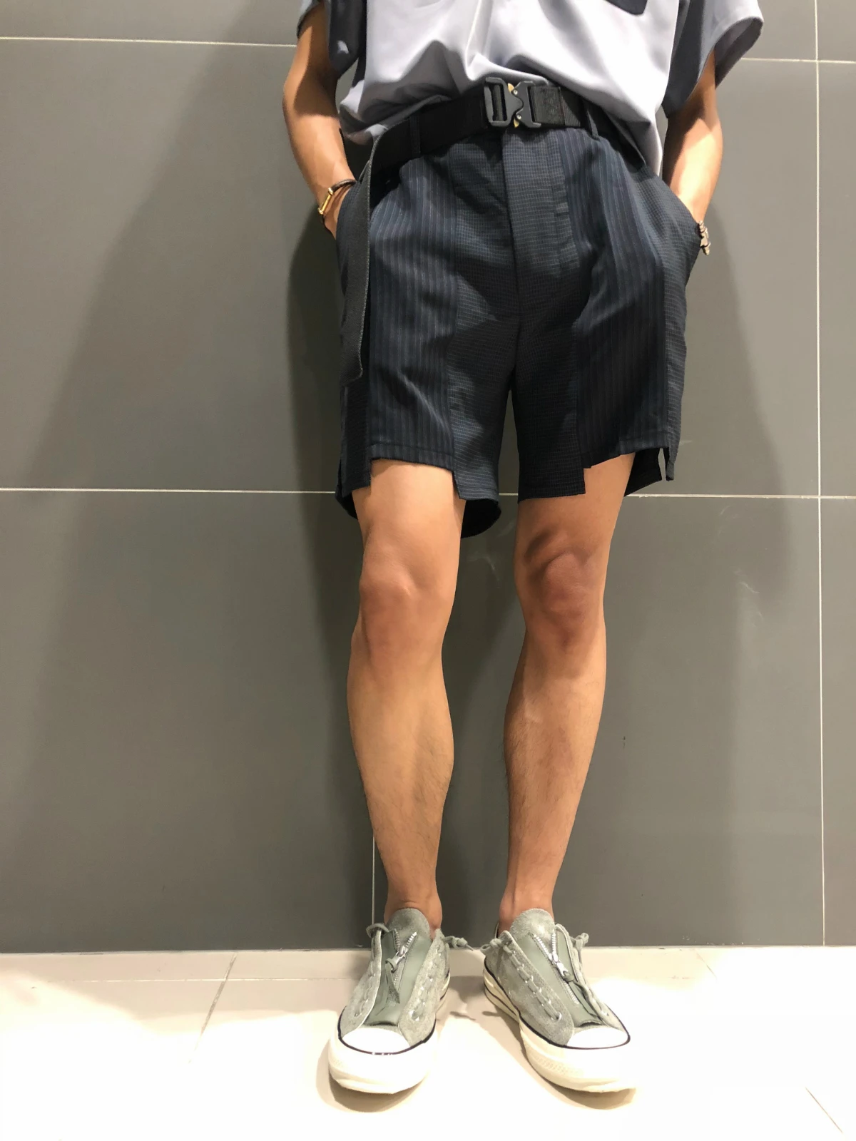 New Shorts of 2021 Irregular stripe Splicing Fine Plaid Thin Breathable Suit Pants Loose men above the knees