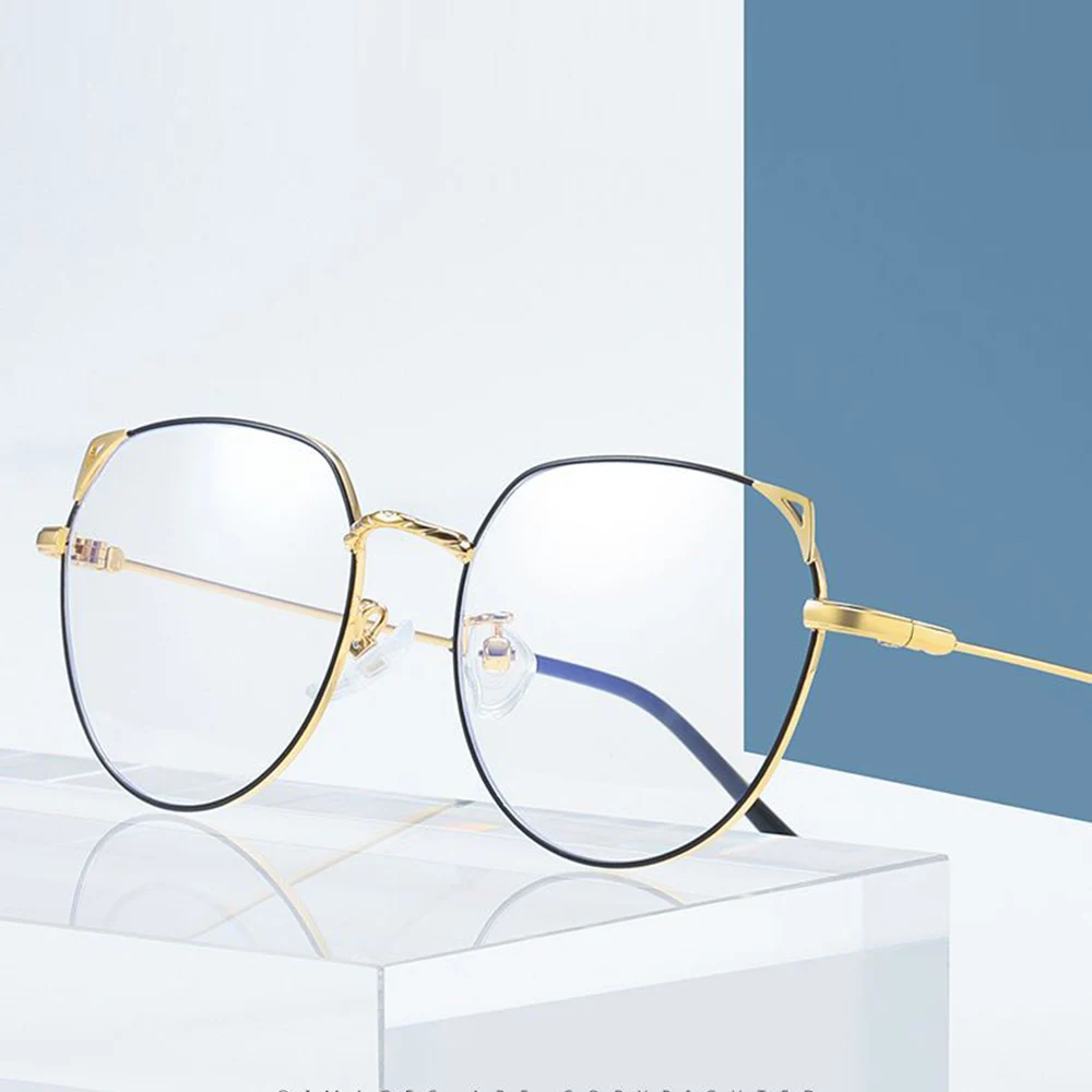 Custom Made Optical Prescription Glasses Photochromic Classic Large Titanium Alloy Retro Cat Ears Lady Frame Myopia Short Sight |