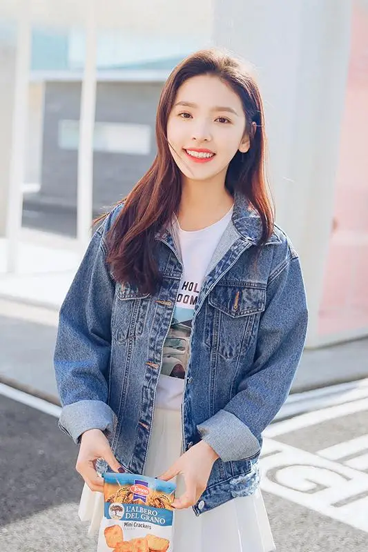 

Cheap wholesale 2019 new Spring Summer Autumn Hot selling women's fashion casual Denim Jacket FP6819