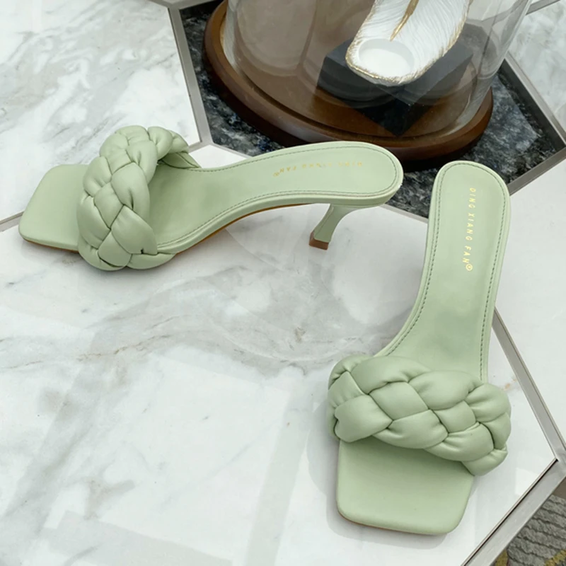 Мюли женские на каблуке 9 см модные туфли без задника низкий каблук тапки