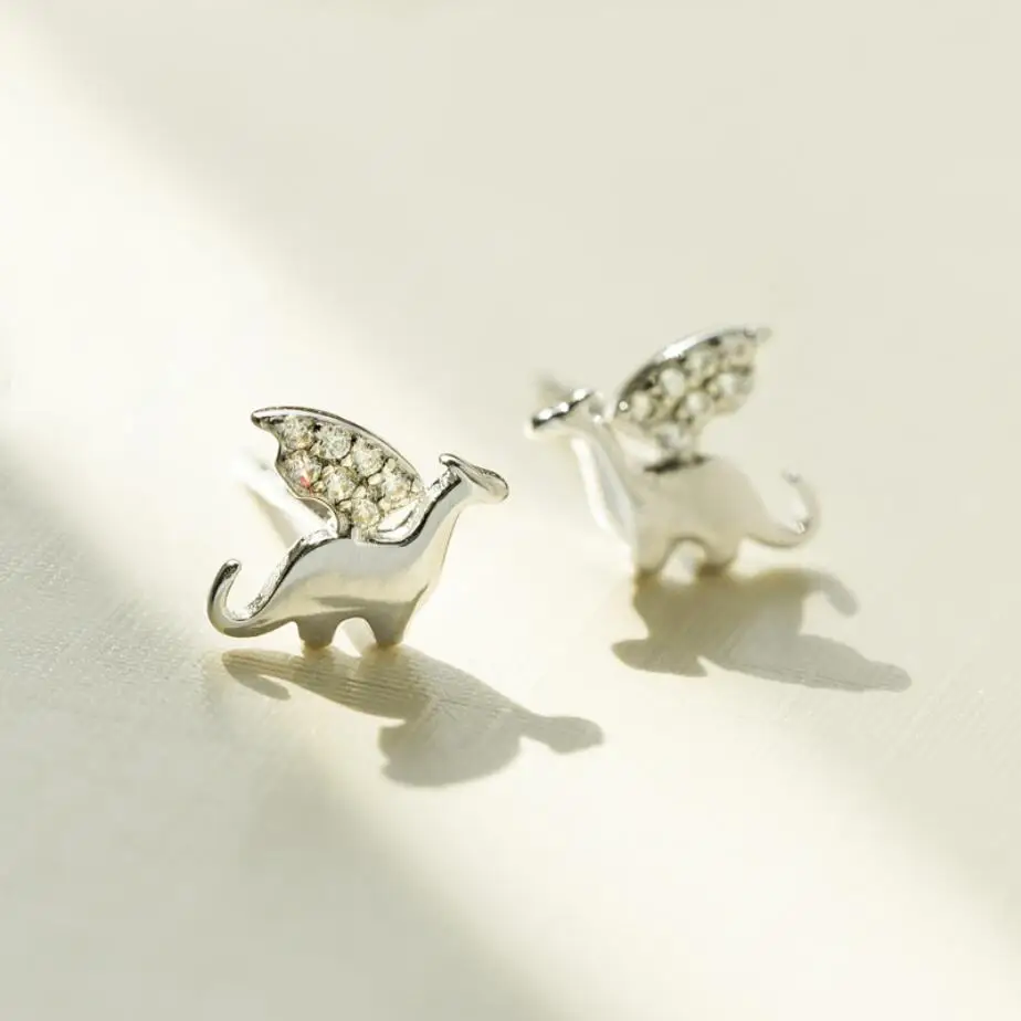 HRina Симпатичные S925 стерлингового серебра динозавр с крылья из циркона заглушки