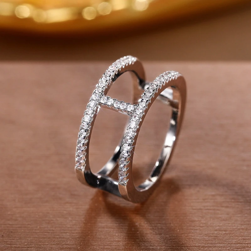 

Simple And Stylish Women Rings For Wedding Ceremony Party Dazzling CZ Female Finger-rings Exquisite Gifts Trendy Jewelry