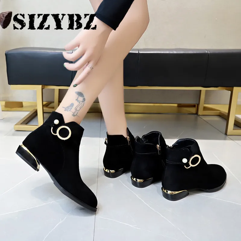 Женские замшевые ботинки на низком каблуке черные повседневные ботильоны с